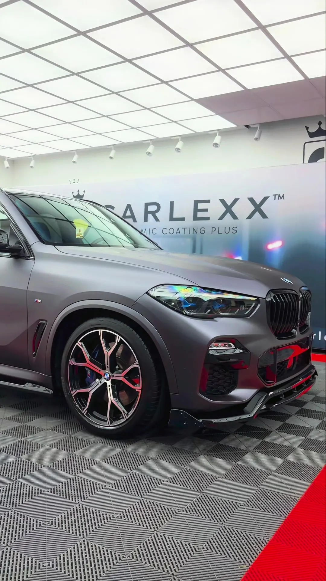BMW X5, film PPF couleur gris mat — photo 3 sur 4